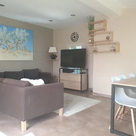 Bed & Breakfast L'oustaou 3*