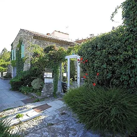 Bed & Breakfast L'oustaou 3*