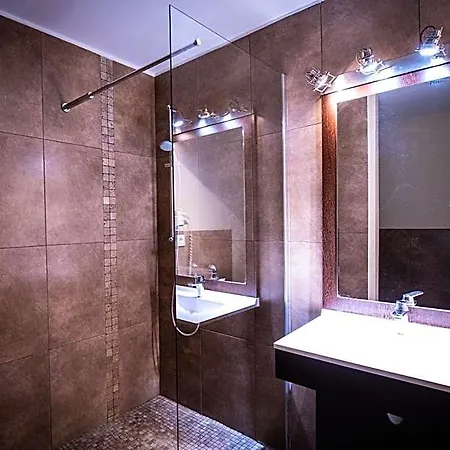 L'oustaou Bed & Breakfast Chateau-Arnoux-Saint-Auban