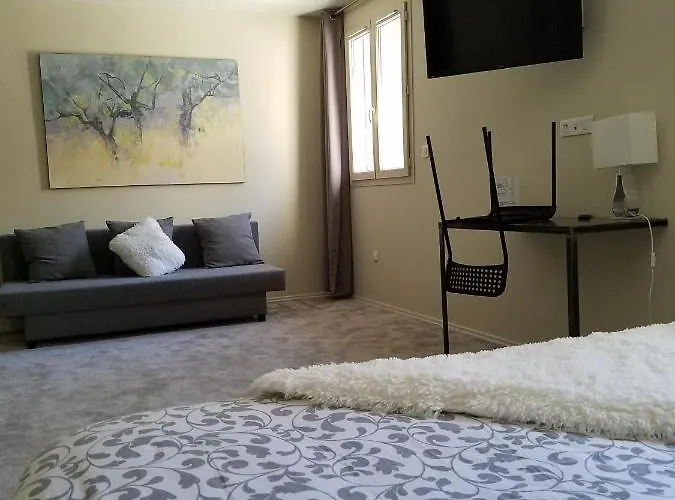 Bed & Breakfast L'oustaou Chateau-Arnoux-Saint-Auban